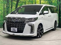2020 Toyota Alphard Hybrid