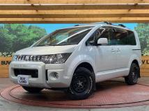 2017 Mitsubishi Delica D5