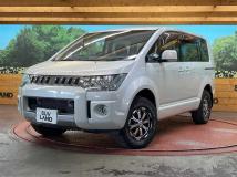 2018 Mitsubishi Delica D5
