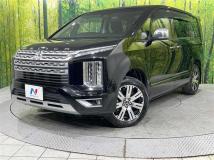 2020 Mitsubishi Delica D5