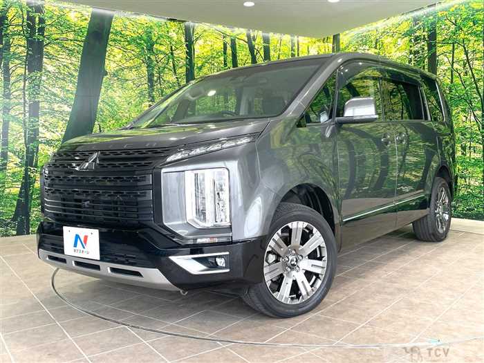 2021 Mitsubishi Delica D5
