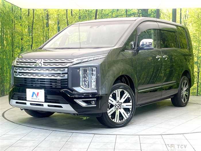 2021 Mitsubishi Delica D5