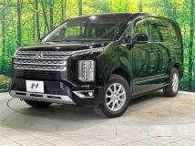 2021 Mitsubishi Delica D5