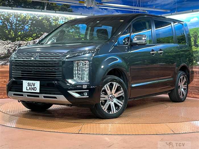 2023 Mitsubishi Delica D5
