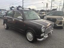 2001 Daihatsu Miragino