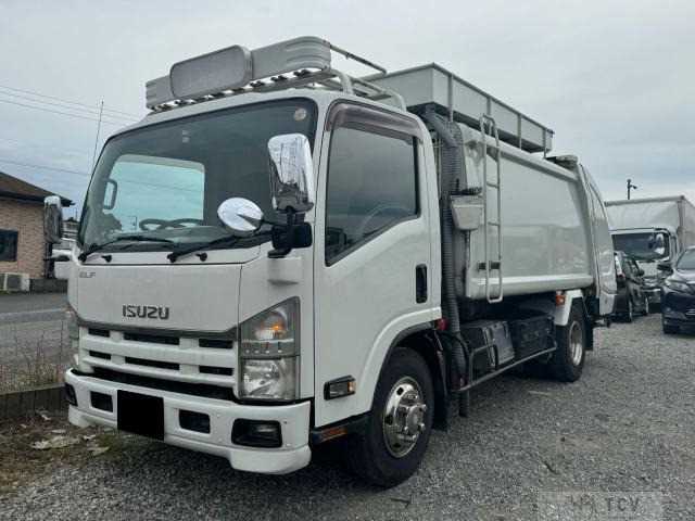 2013 Isuzu Isuzu Others