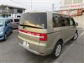 2007 Mitsubishi Delica D5