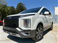 2020 Mitsubishi Delica D5