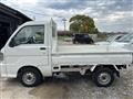 2002 Daihatsu Hijet Truck