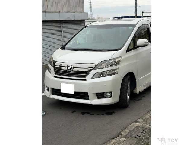 2013 Toyota Vellfire