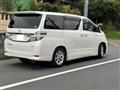 2013 Toyota Vellfire