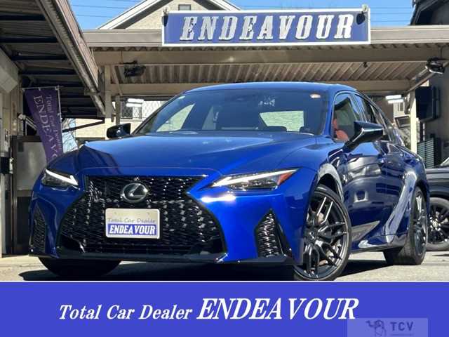 2021 Lexus IS