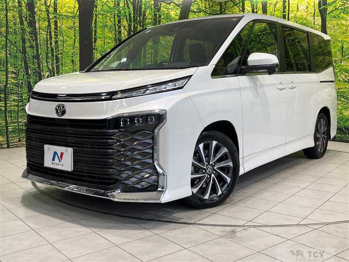2022 Toyota Voxy