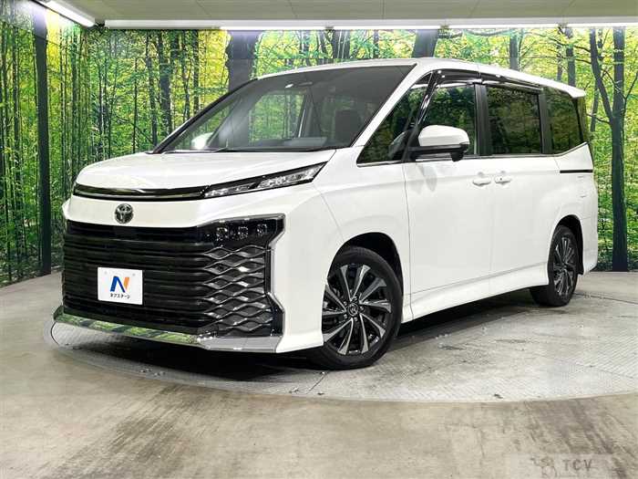 2023 Toyota Voxy