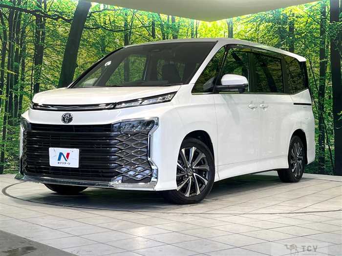 2024 Toyota Voxy