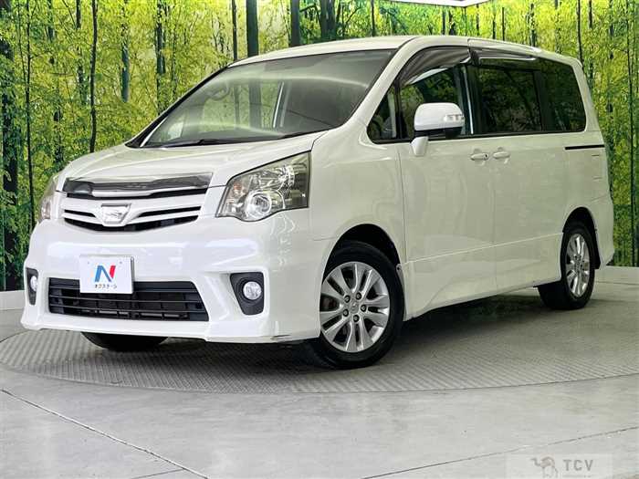 2012 Toyota Noah