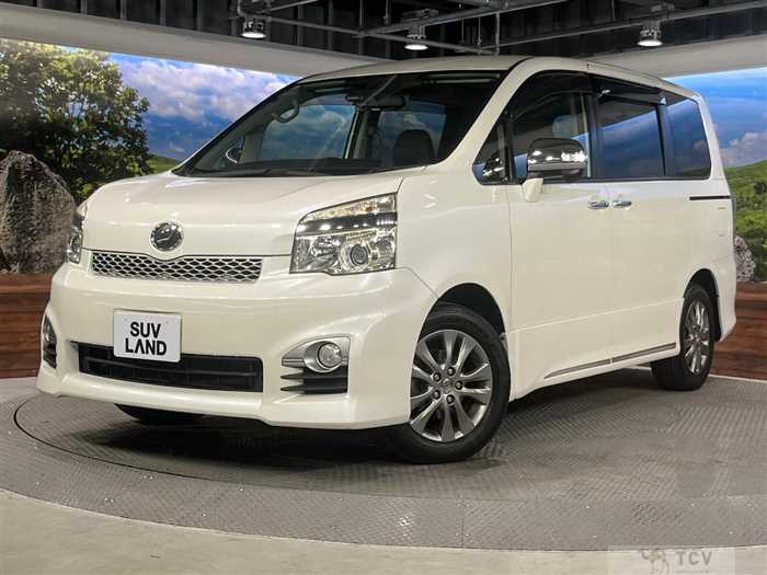 2013 Toyota Voxy