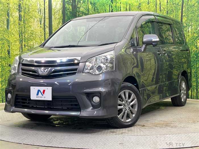 2013 Toyota Noah