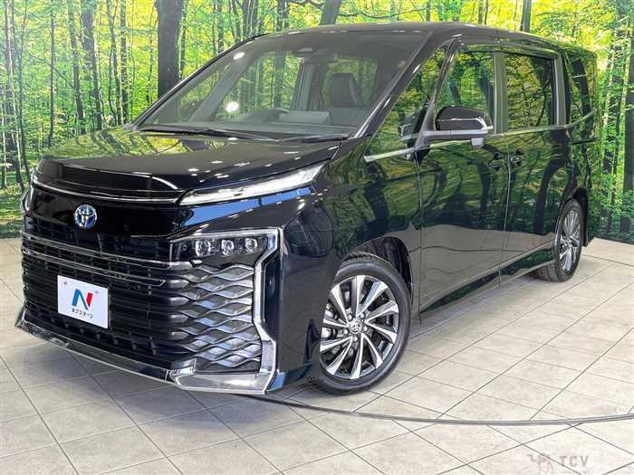 2022 Toyota Voxy
