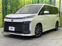 2022 Toyota Voxy