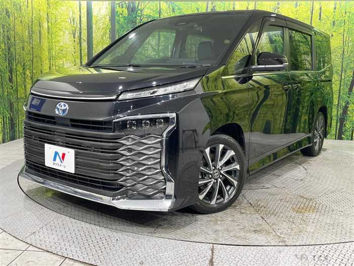 2023 Toyota Voxy