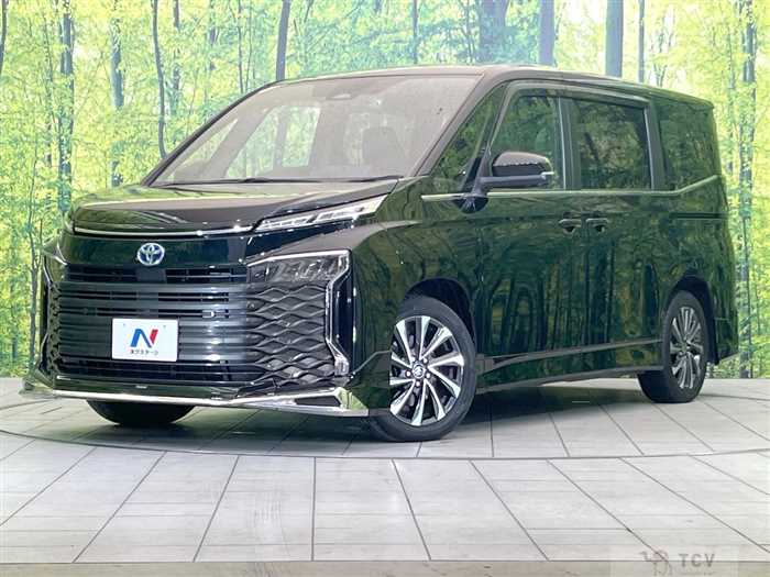 2023 Toyota Voxy