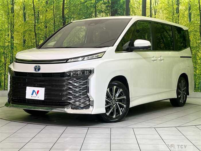2024 Toyota Voxy
