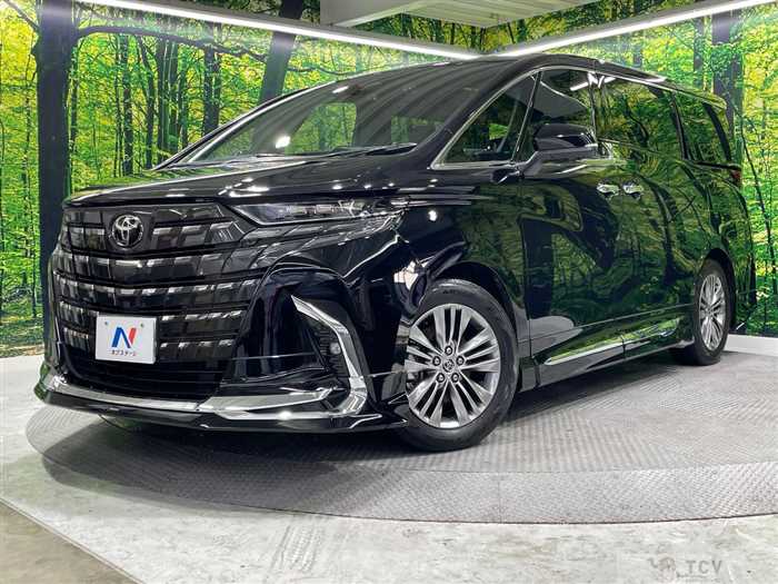 2023 Toyota Alphard Hybrid