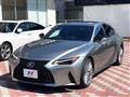 2021 Lexus IS