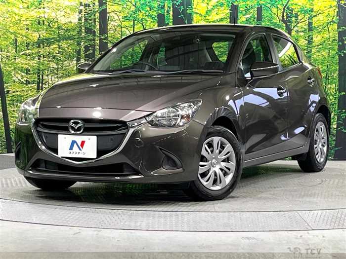 2019 Mazda Demio