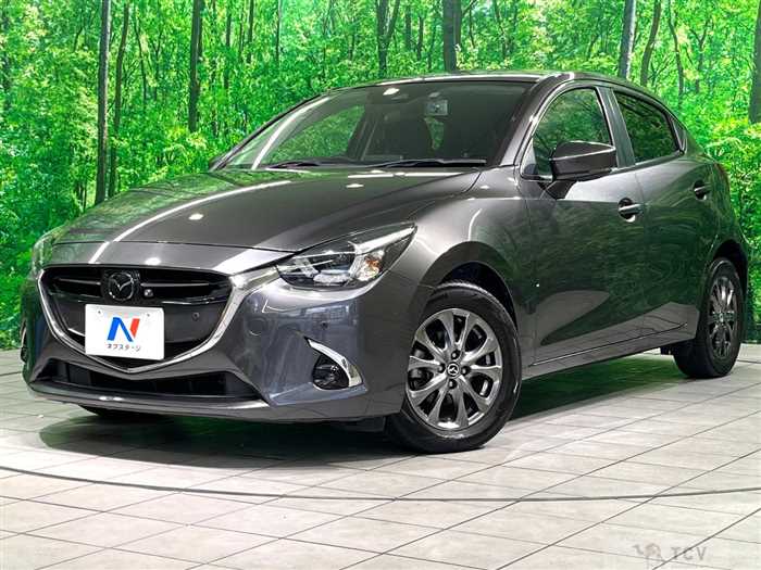 2019 Mazda Demio