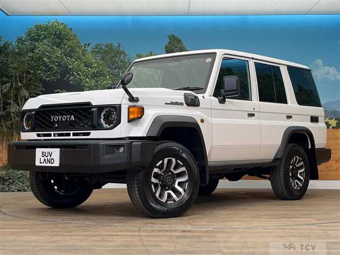 2025 Toyota Landcruiser 70