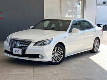 2016 Toyota Crown Majesta