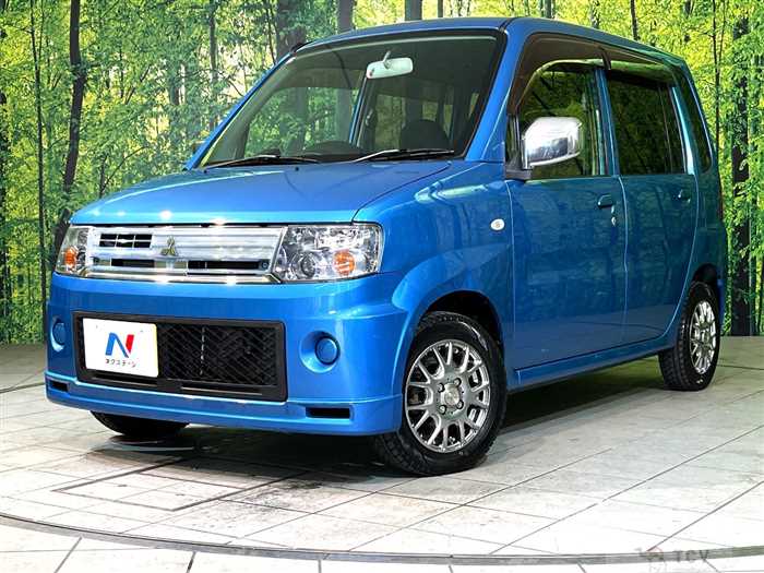 2009 Mitsubishi Toppo