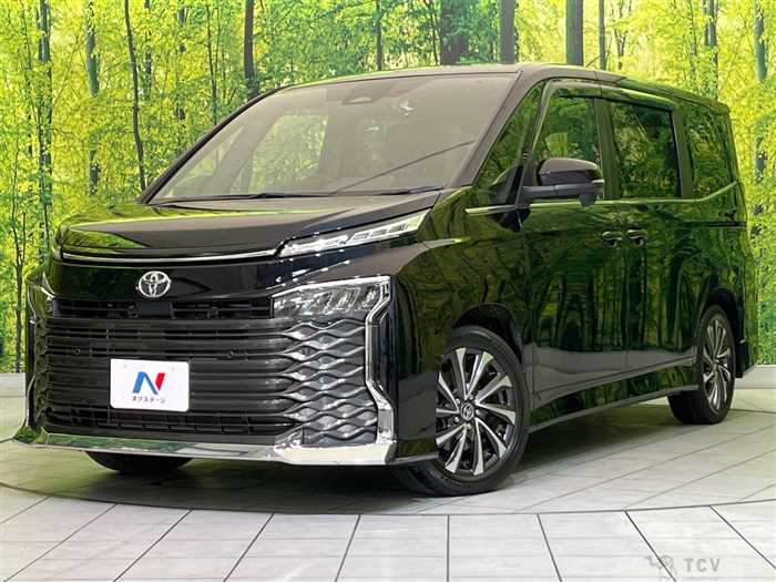 2022 Toyota Voxy