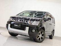 2017 Mitsubishi Delica D5