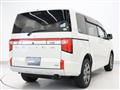 2019 Mitsubishi Delica D5
