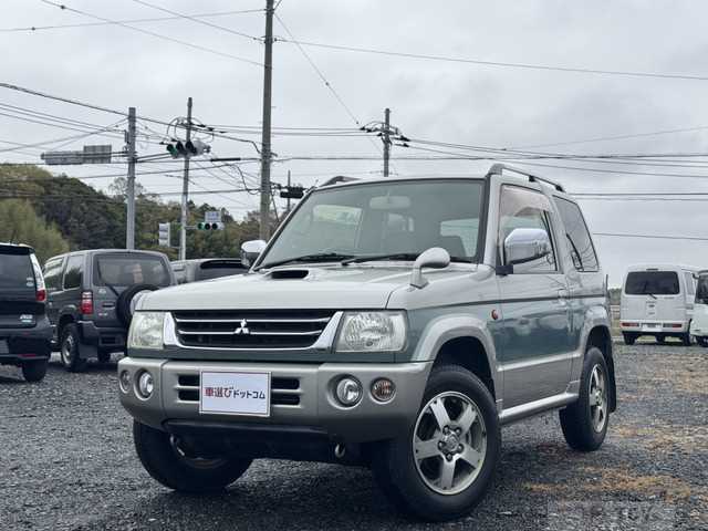 2004 Mitsubishi Pajero Mini