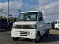 2004 Nissan Clipper Truck