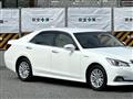 2016 Toyota Crown