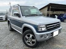 2006 Mitsubishi Pajero Mini