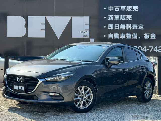 2017 Mazda Axela