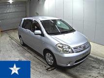 2009 Toyota Raum
