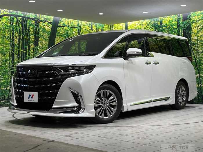 2023 Toyota Alphard Hybrid