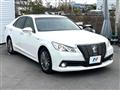 2013 Toyota Crown Hybrid