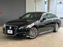 2022 Toyota Crown Hybrid