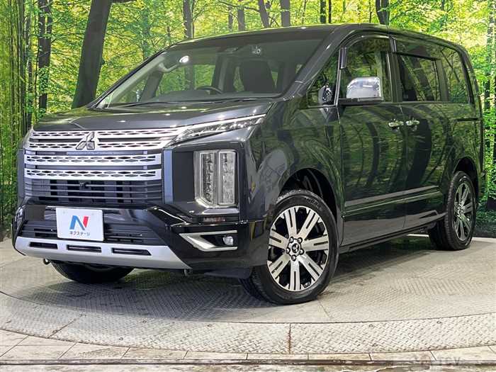 2024 Mitsubishi Delica D5