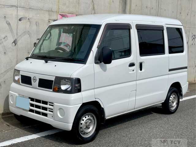 2011 Nissan Clipper Van