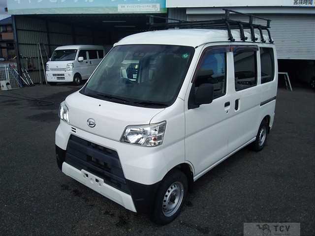 2017 Daihatsu Hijet Cargo