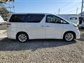 2010 Toyota Vellfire